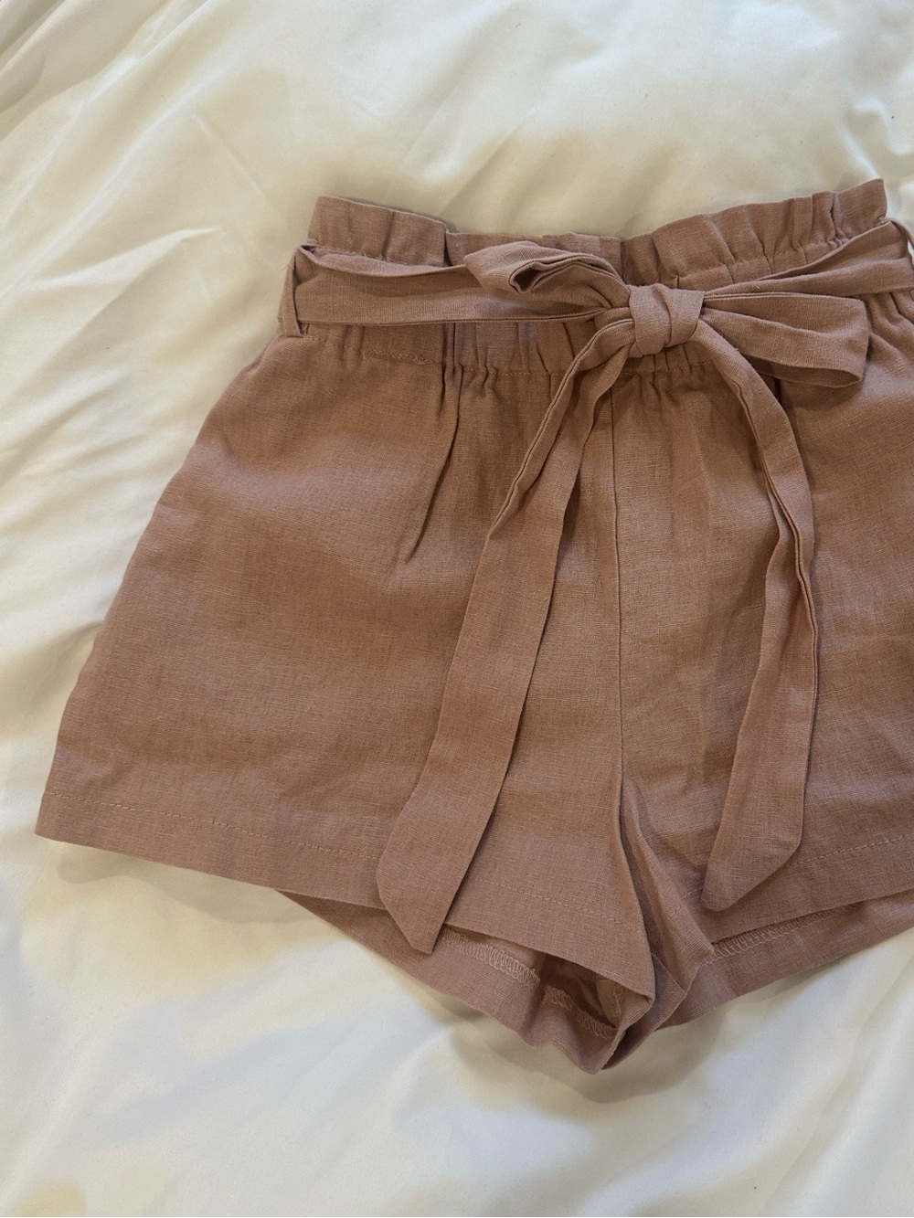 NWOT- High-Waist Tie-Belt Women’s Shorts in Dusty Rose